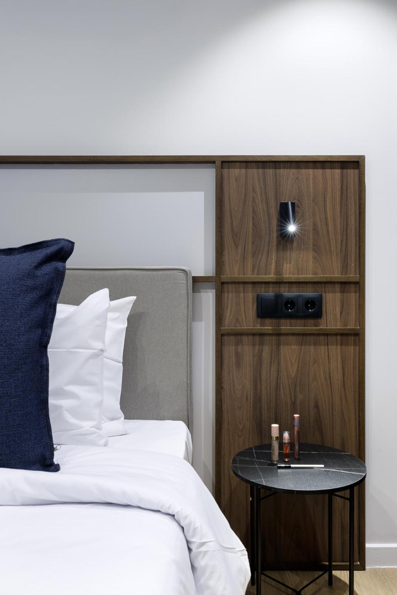 More By Zoia Living Aten Exteriör bild