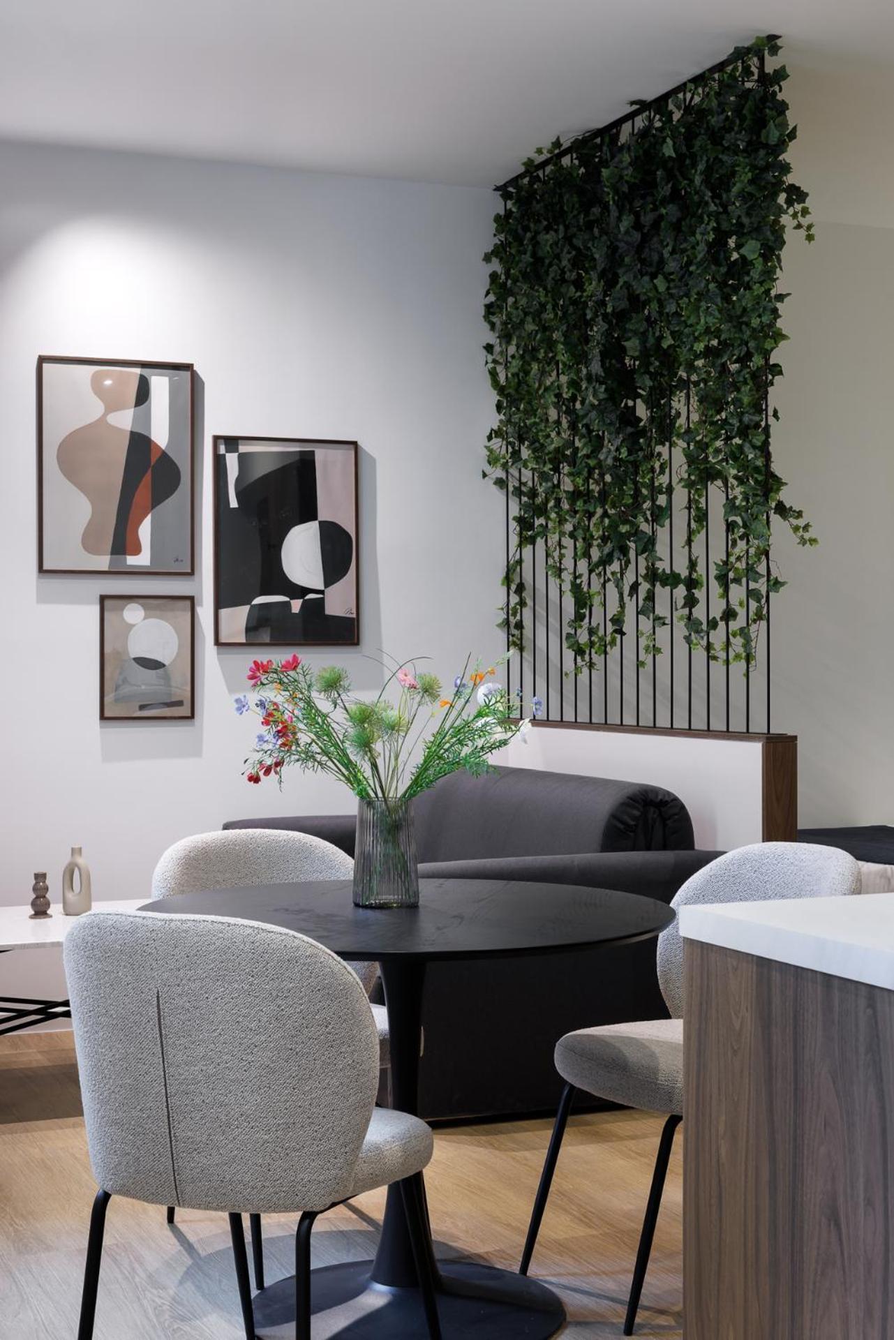 More By Zoia Living Aten Exteriör bild
