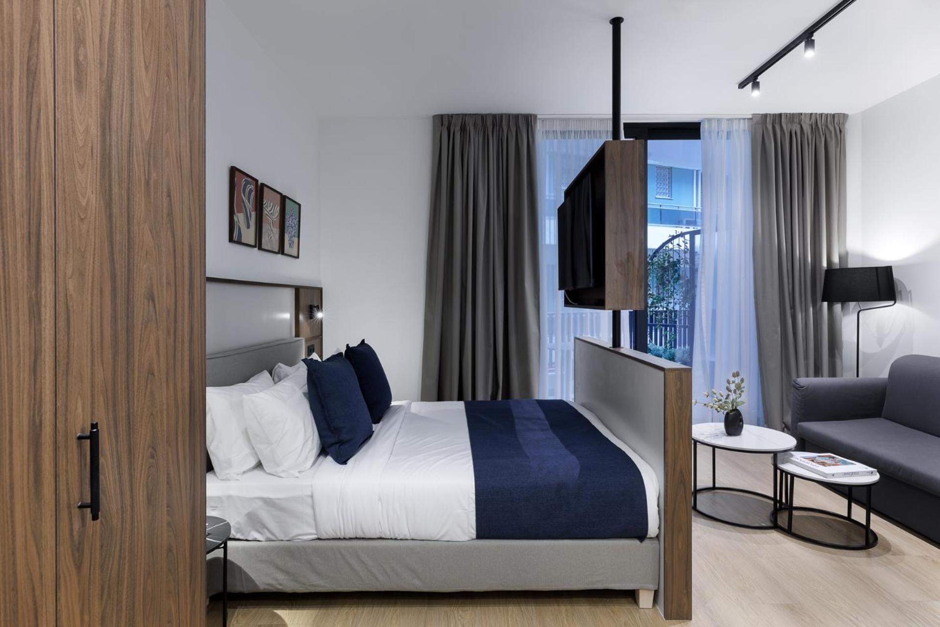 More By Zoia Living Aten Exteriör bild