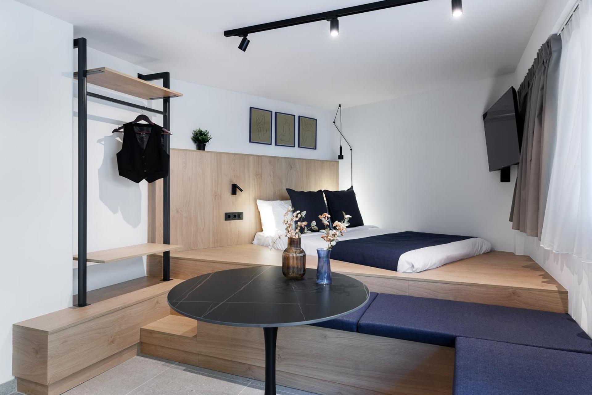 More By Zoia Living Aten Exteriör bild