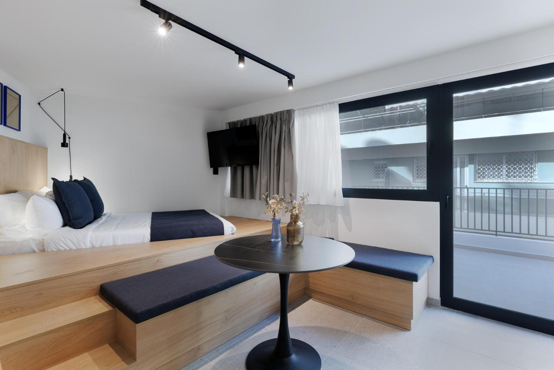 More By Zoia Living Aten Exteriör bild